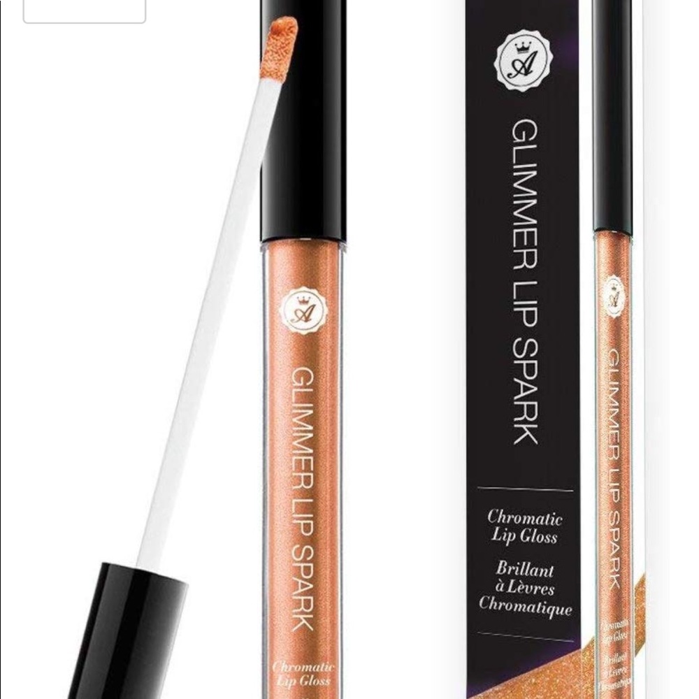 Glimmer lip spark NWT